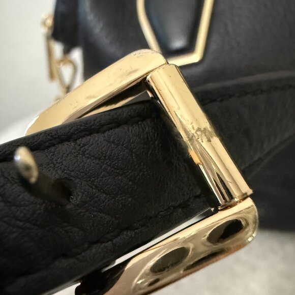 Michael Kors Leather Handbag BLACK - Picture 9 of 16